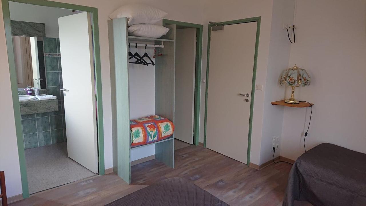Auberge Le Cevenol ลา กาวาเลอรี ภายนอก รูปภาพ