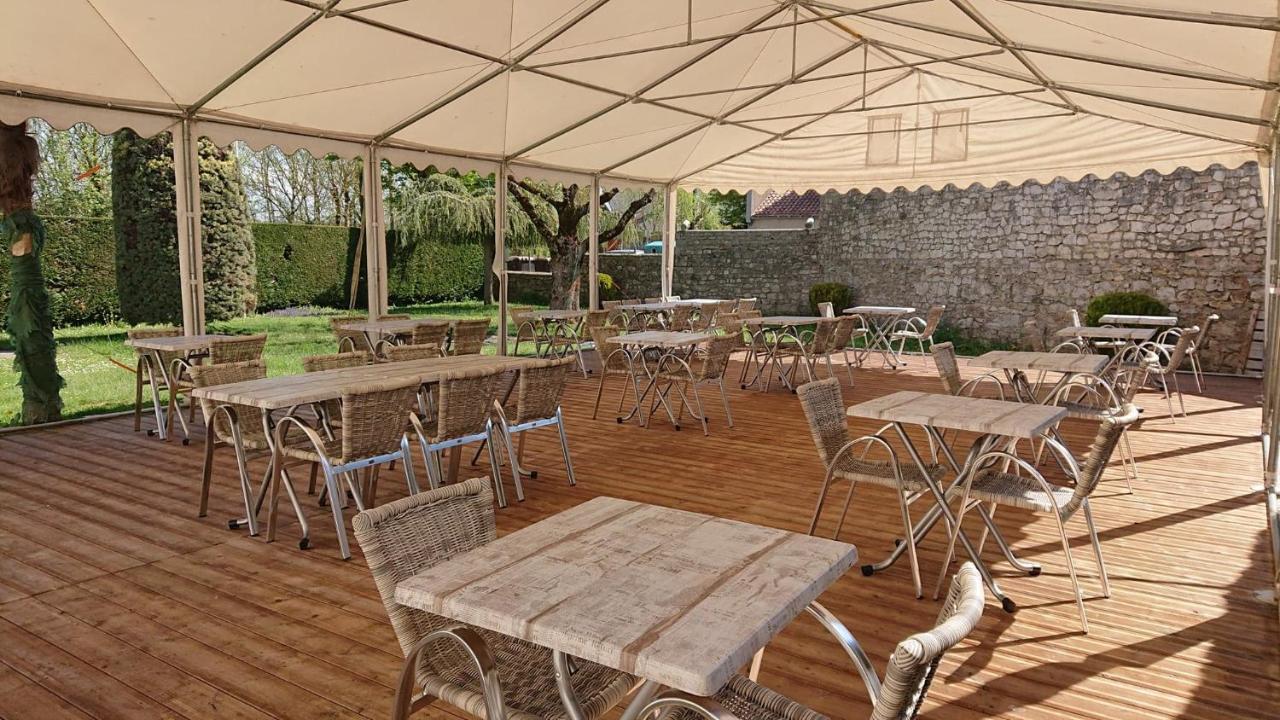 Auberge Le Cevenol ลา กาวาเลอรี ภายนอก รูปภาพ