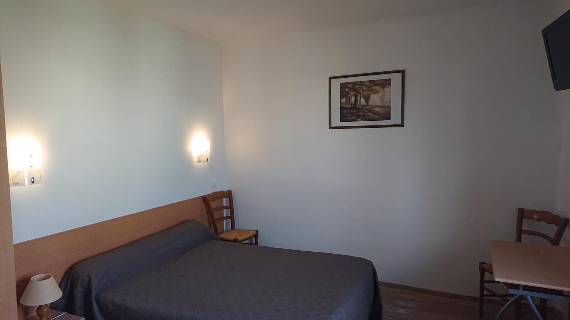 Auberge Le Cevenol ลา กาวาเลอรี ภายนอก รูปภาพ